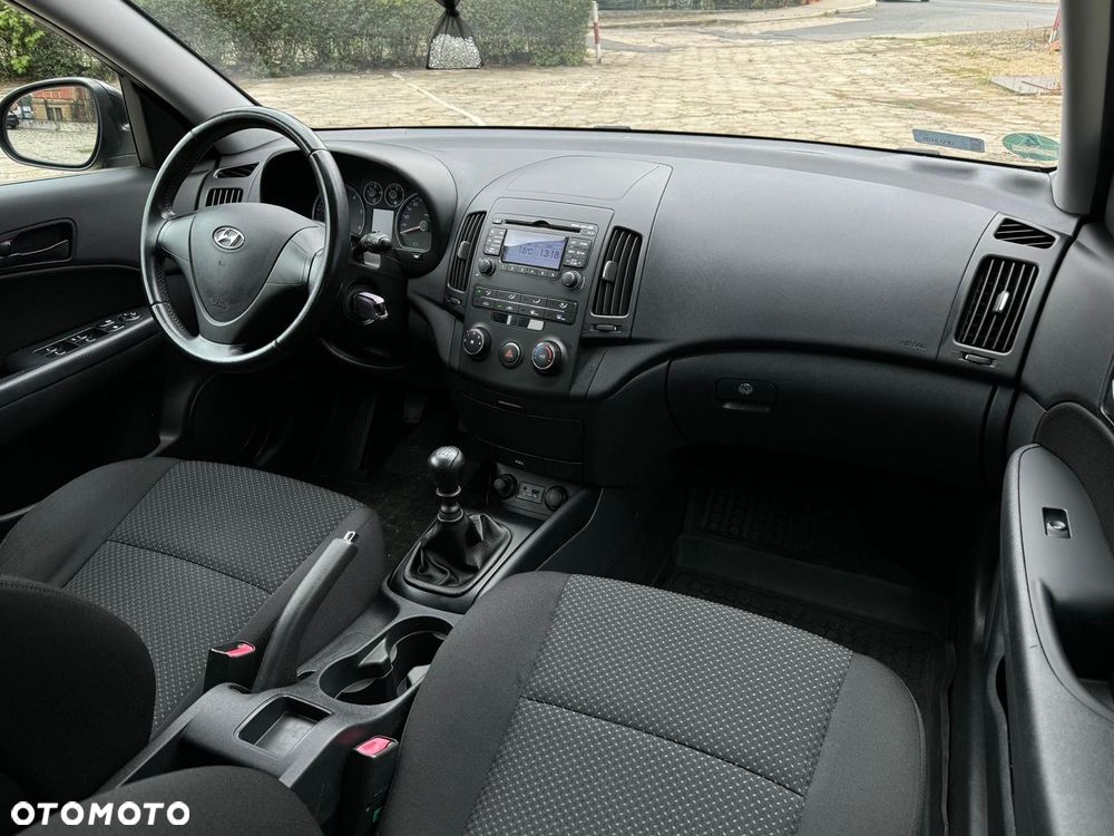 Hyundai i30 1.6 CRDi Base - 7