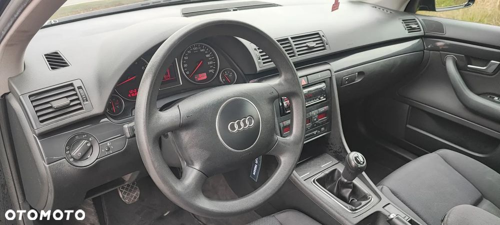 Audi A4 - 12