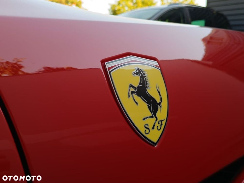 Ferrari Portofino - 33