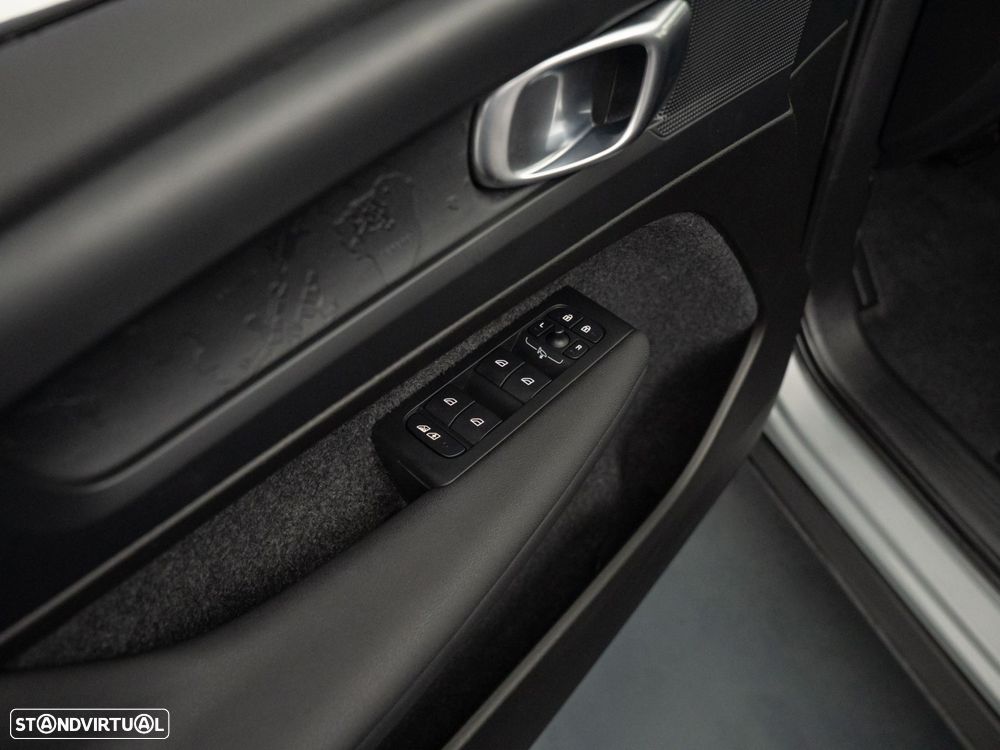 Volvo XC 40 - 17