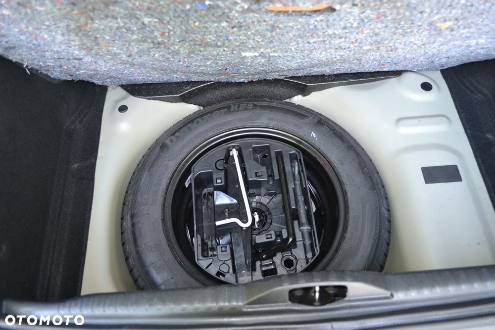 Citroën C3 1.2 PureTech GPF Shine S&S EAT6 - 18