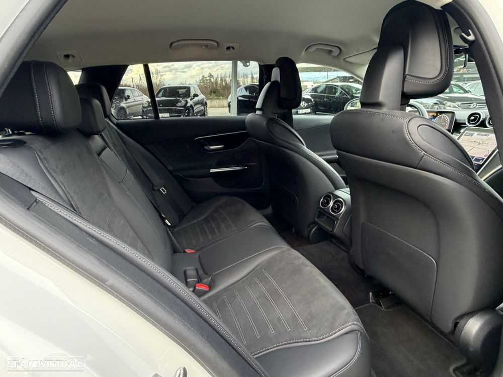 Mercedes-Benz C 300 e AMG Line - 14