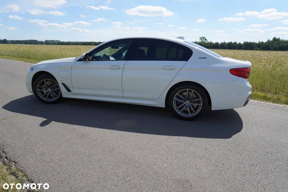 BMW Seria 5 530e iPerformance GPF M Sport sport - 6