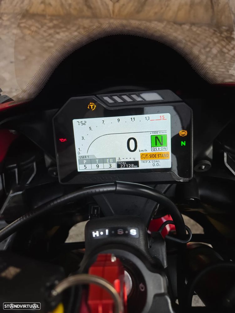 Honda CBR - 6