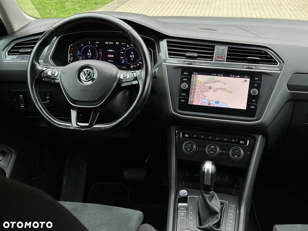 Volkswagen Tiguan - 8