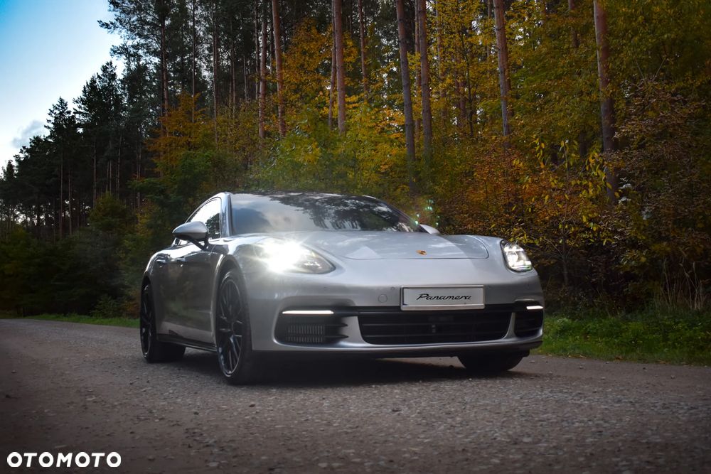 Porsche Panamera - 7