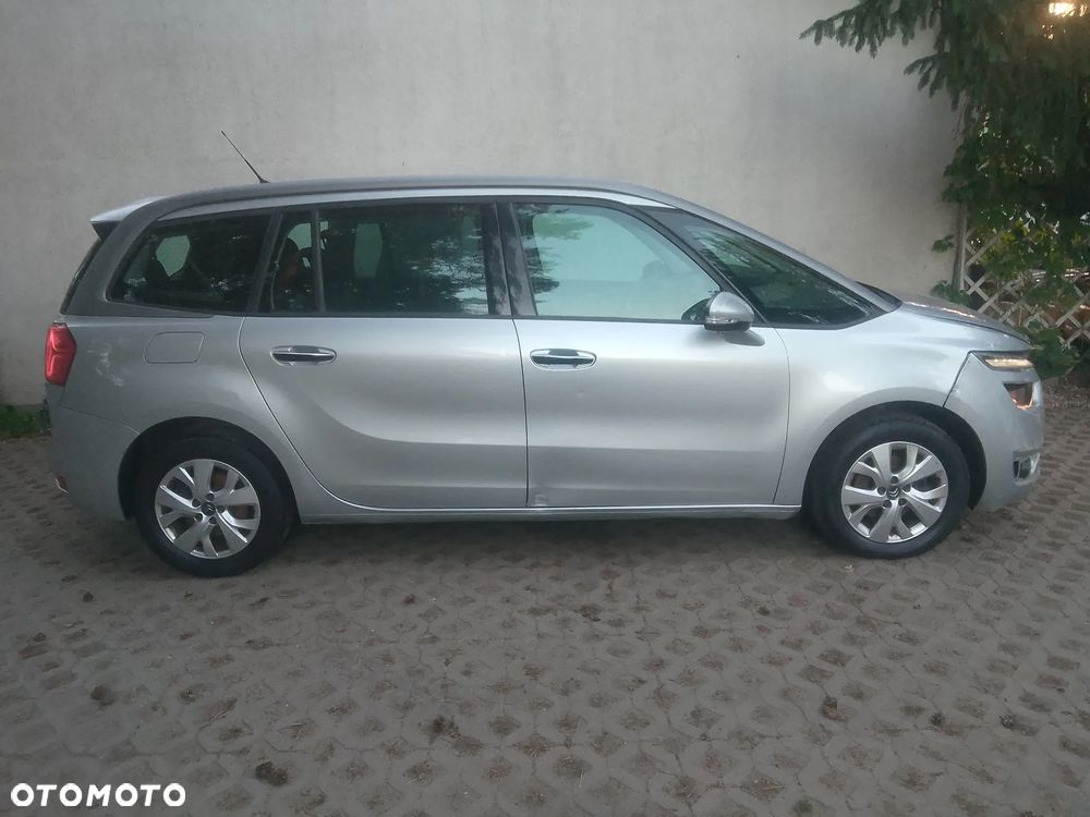Citroën C4 Grand Picasso - 12