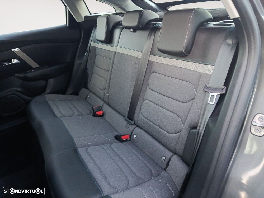 Citroën C4 1.2 Hybrid Plus e-DSC6 - 13