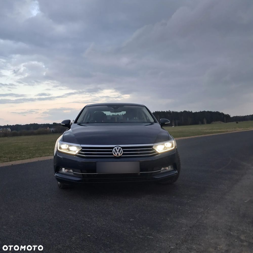 Volkswagen Passat 1.8 TSI BMT Comfortline - 3