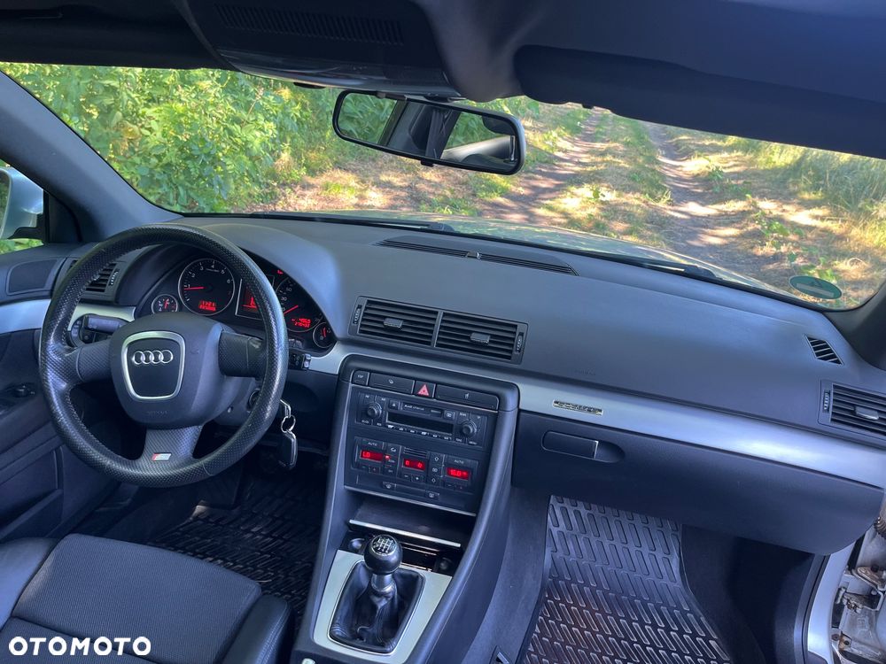 Audi A4 Avant 1.8T Quattro - 23