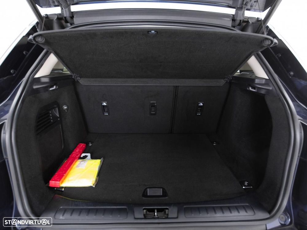 Land Rover Range Rover Evoque - 15
