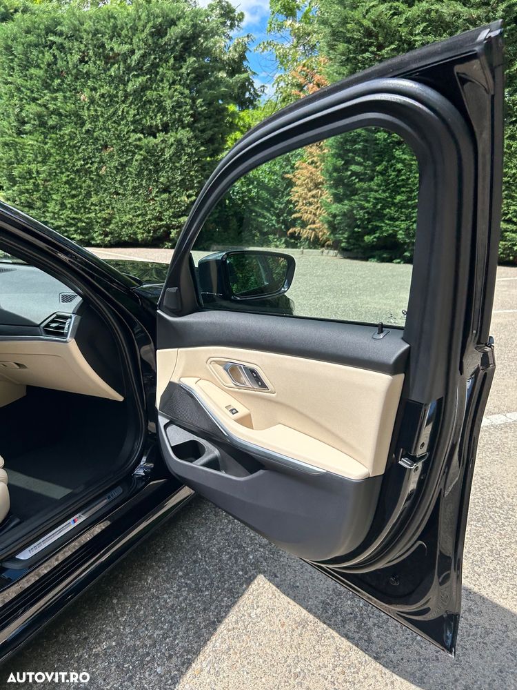 BMW Seria 3 330i xDrive Aut. M Sport - 11