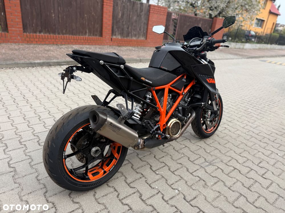KTM Super Duke - 12