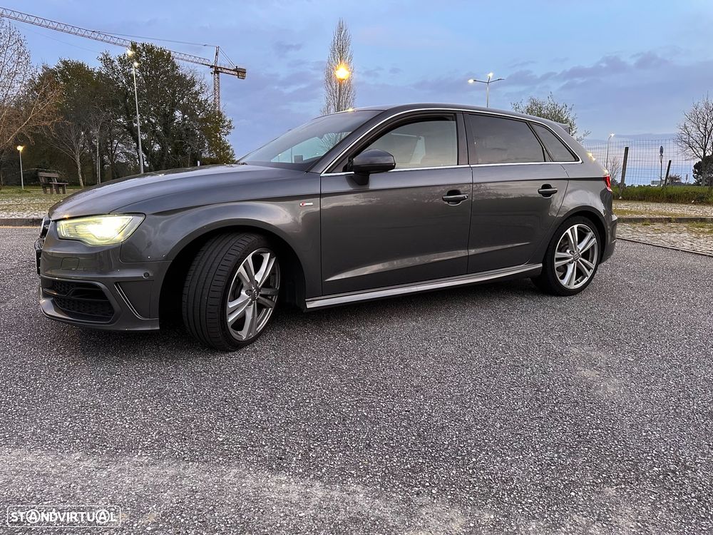 Audi A3 Sportback 2.0 TDI S-line - 2