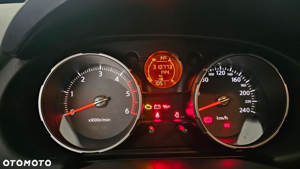 Nissan Qashqai 2.0 dCi Tekna - 19