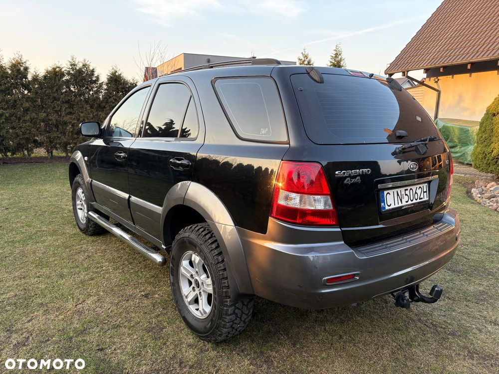 Kia Sorento - 4
