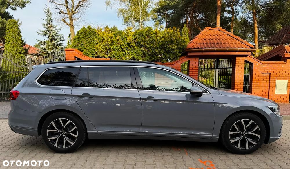 Volkswagen Passat 1.5 TSI EVO Business DSG - 1