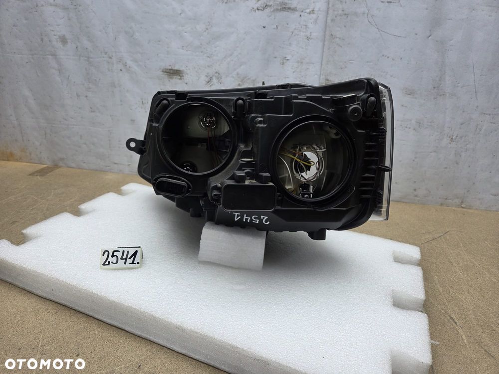 Volkswagen transporter T5 Caravelle 7E1941016R lampa prawy prawa przód - 5