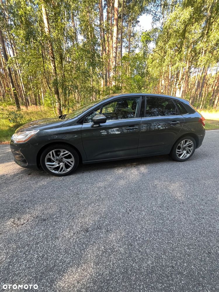 Citroën C4 1.6 HDi Exclusive - 4