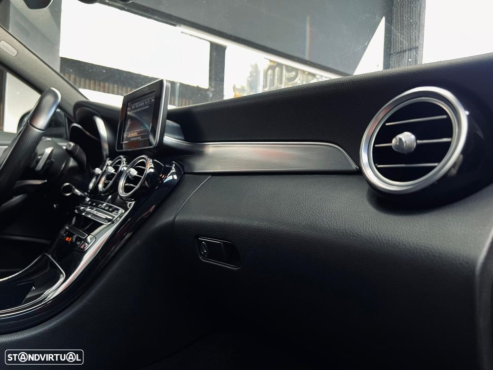 Mercedes-Benz C 250 d - 40