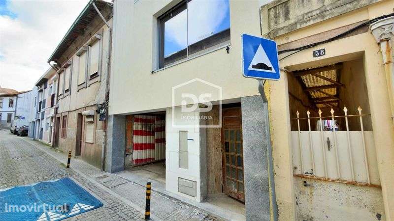 Moradia T2 com Garagem (Chave na mão) | Localização Central no Porto - Grande imagem: 5/12
