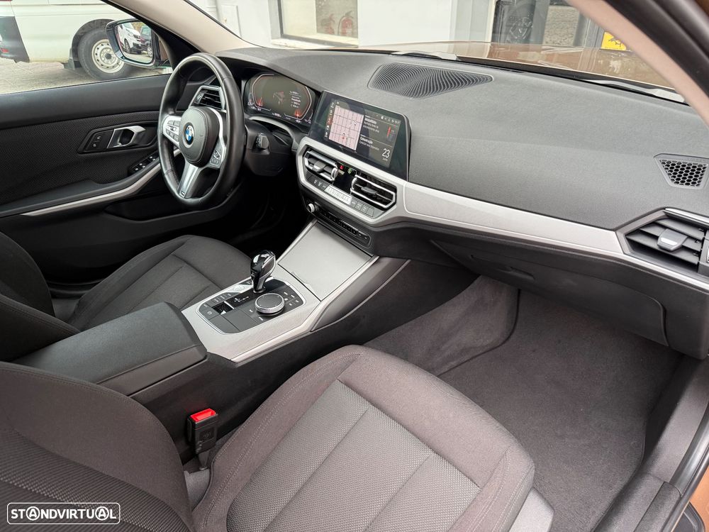 BMW 318 d Pack M Auto - 18