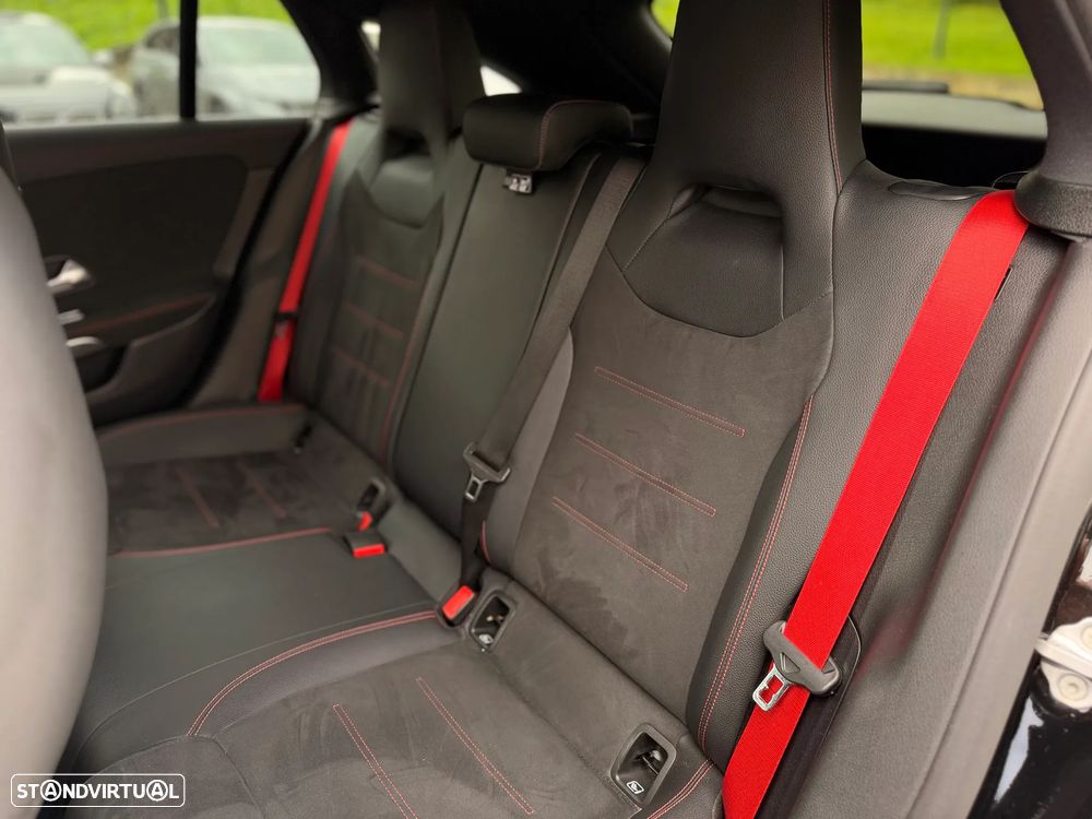 Mercedes-Benz CLA 45 AMG S 4Matic+ Speedshift 8G-D - 41