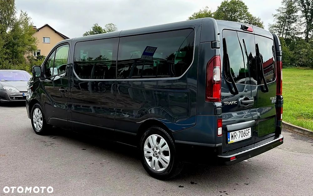Renault Trafic 2.0 dCi - 4