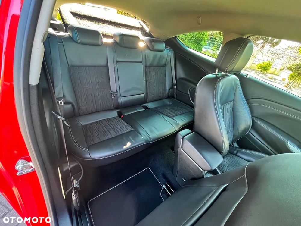 Opel Astra 1.6 Turbo Innovation - 23