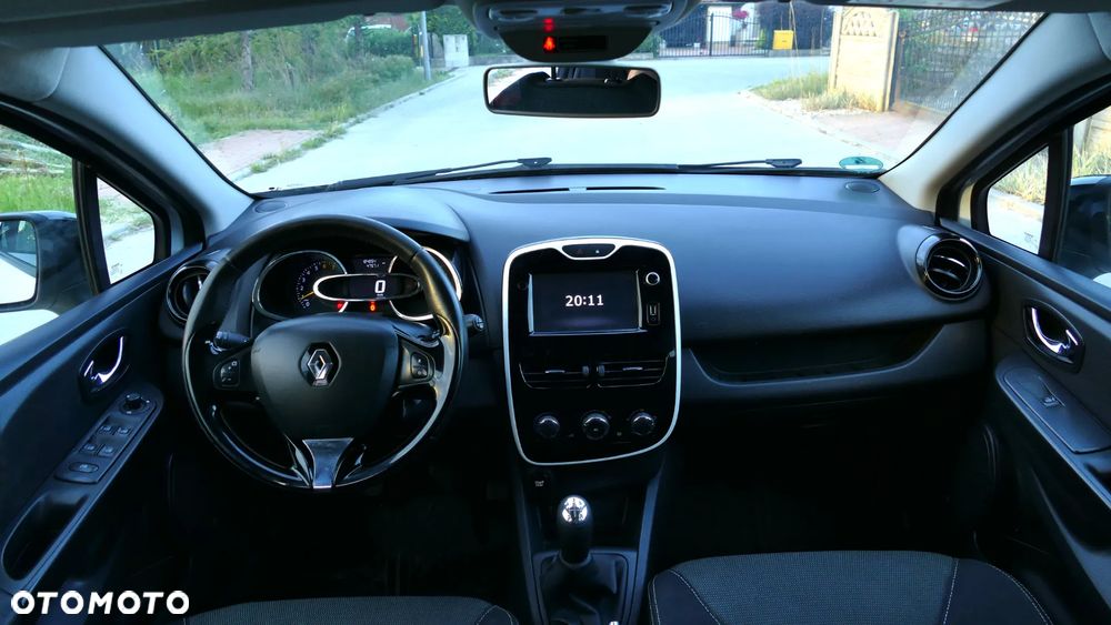 Renault Clio 0.9 TCe Business - 11