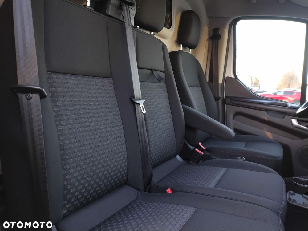 Ford transit-custom - 24