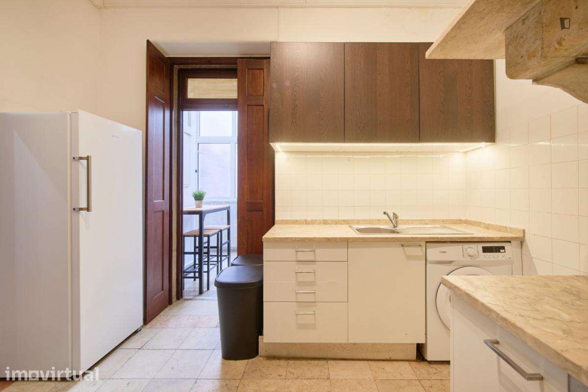 Quarto - localizado em Estrela Lisbon - Grande imagem: 5/42