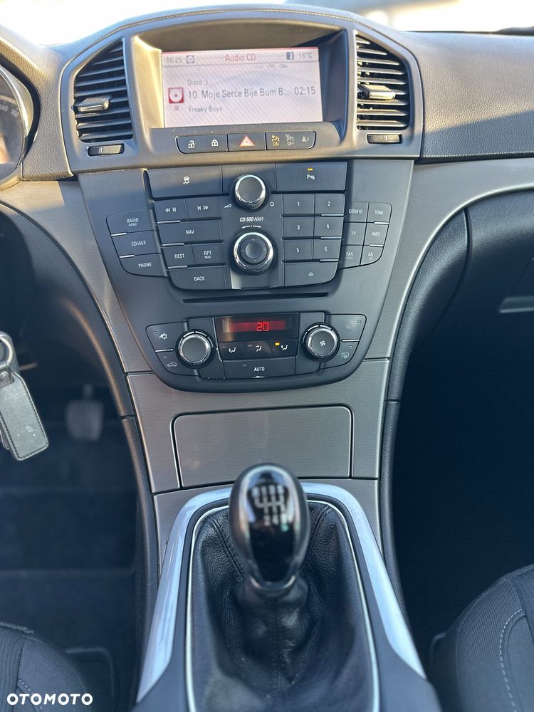 Opel Insignia 2.0 CDTI - 32