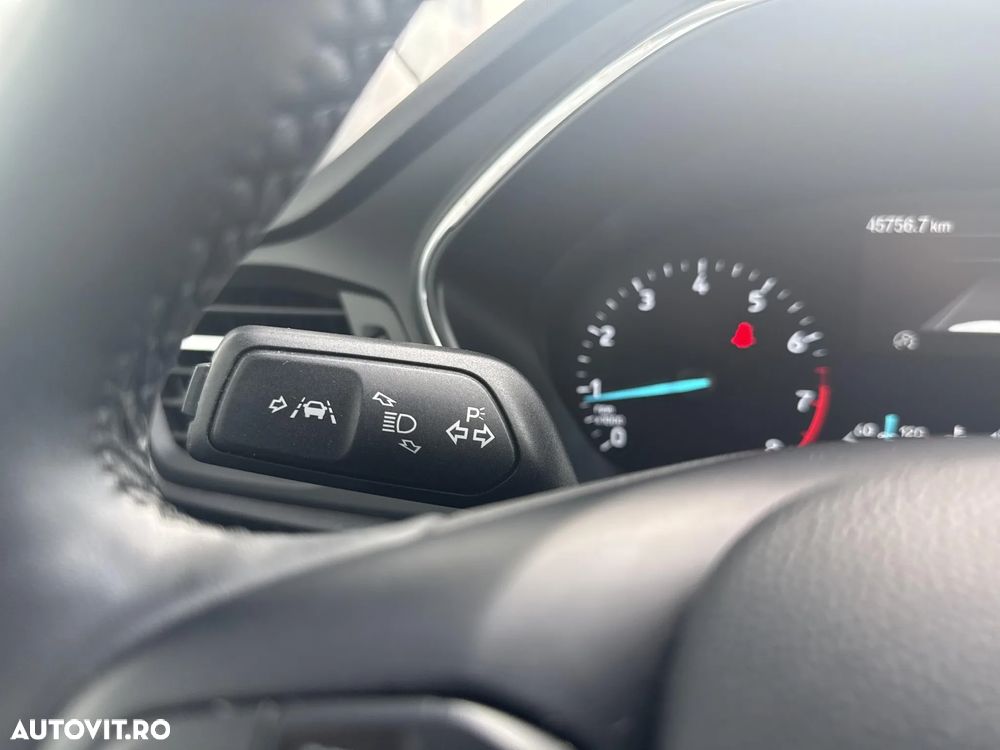 Ford Focus 1.0 EcoBoost Connected - 16