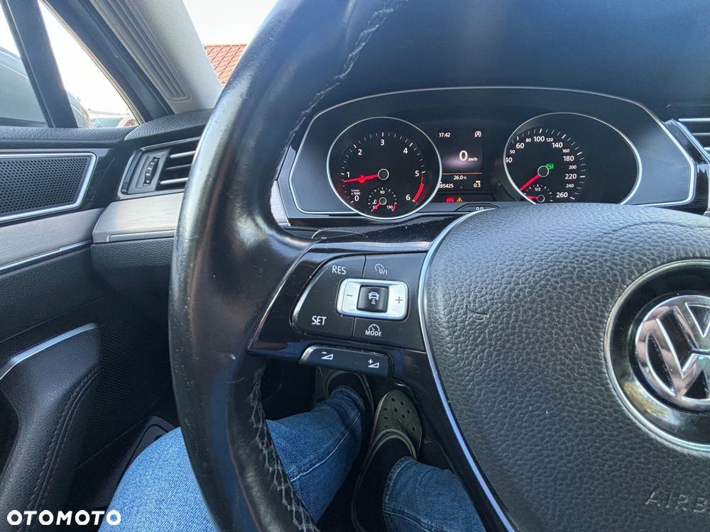 Volkswagen Passat 2.0 TDI BMT 4Mot Highline DSG - 20