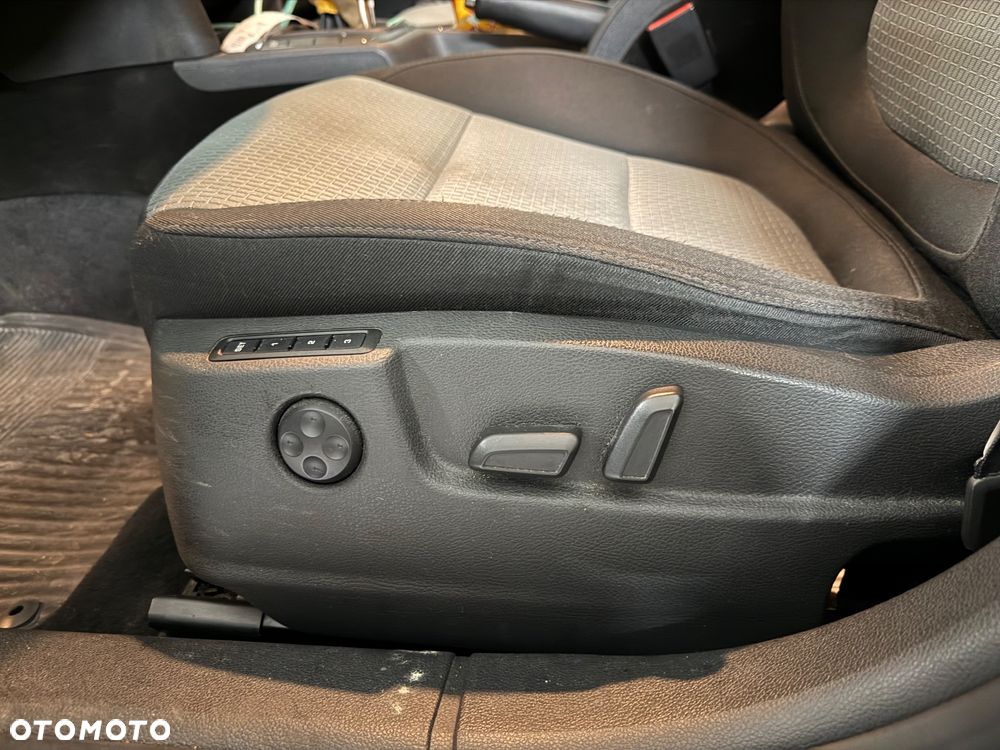 Skoda Superb 1.8 TSI Ambition - 14