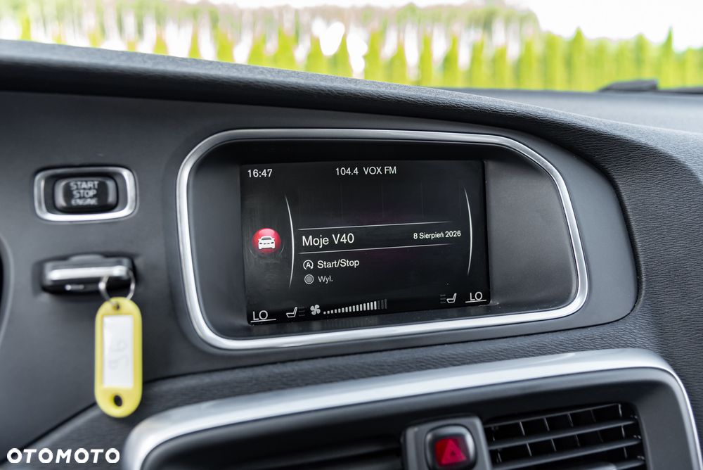 Volvo V40 Cross Country 2016