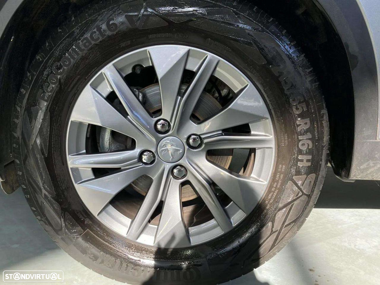 Peugeot 2008 1.2 PureTech Active Pack - 20