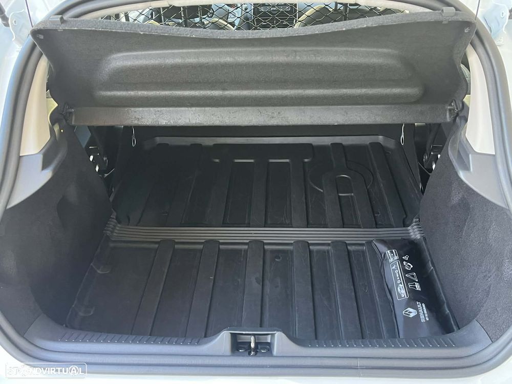 Renault Clio IV Van 1.5 dCi 75cv - 23
