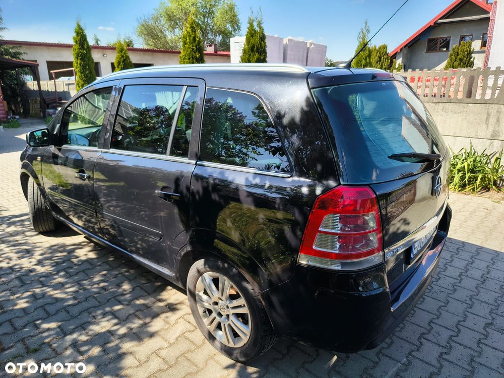 Opel Zafira 1.7 CDTI ecoFLEX Family - 4