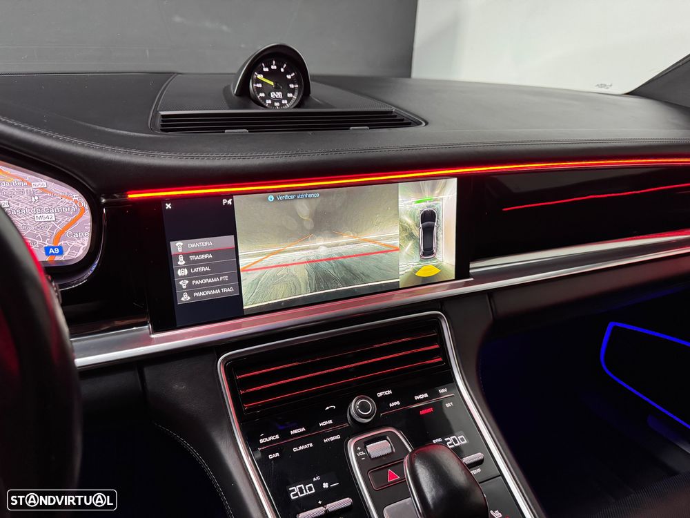 Porsche Panamera Sport Turismo 4 E-Hybrid - 15