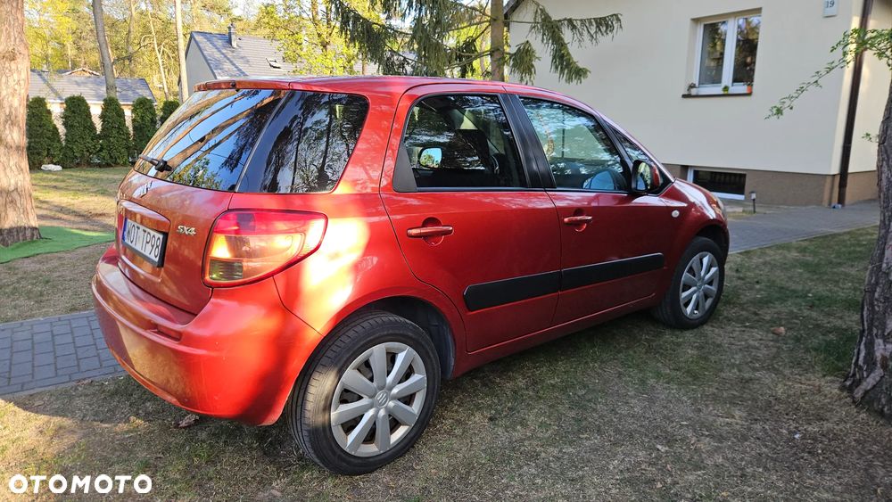 Suzuki SX4 1.6 Comfort - 2
