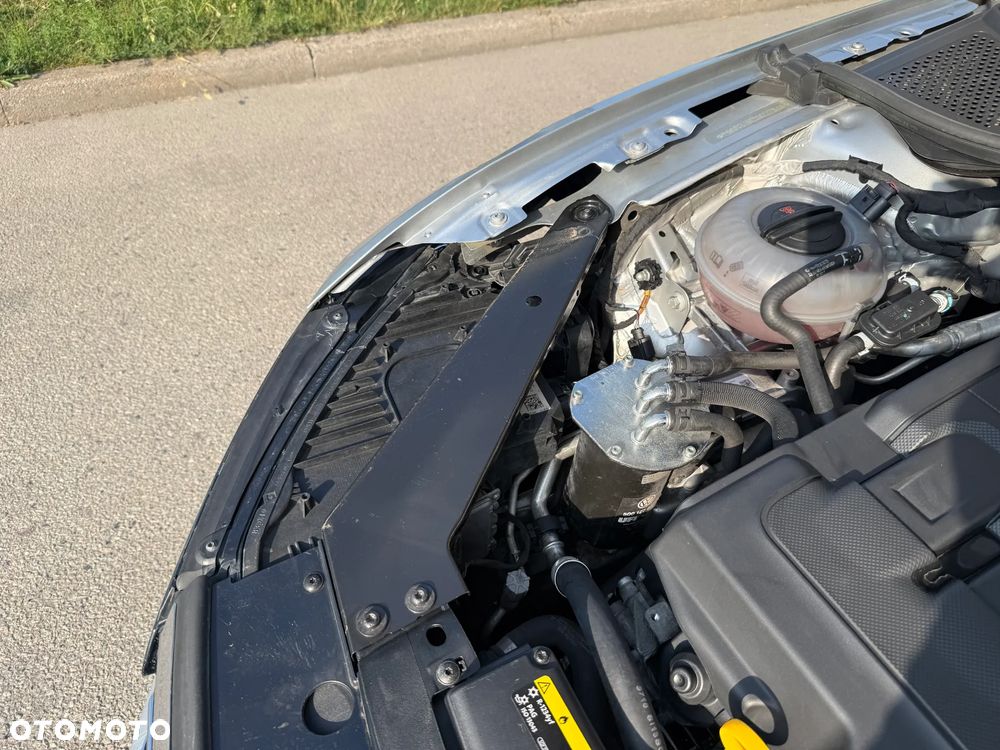 Volkswagen Passat - 19