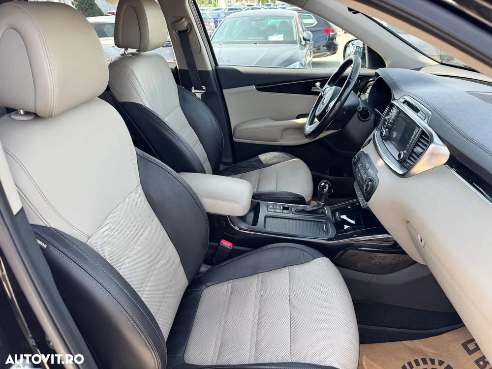 Kia Sorento 2.2 CRDi AWD Aut. Vision - 22