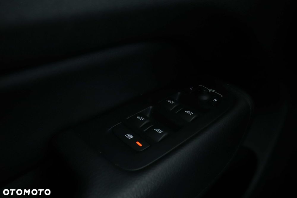 Volvo XC 60 - 20
