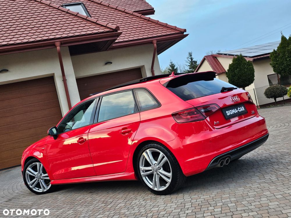 Audi A3 Sportback 2.0 TDI (clean diesel) quattro S tronic S line Sportpaket - 33