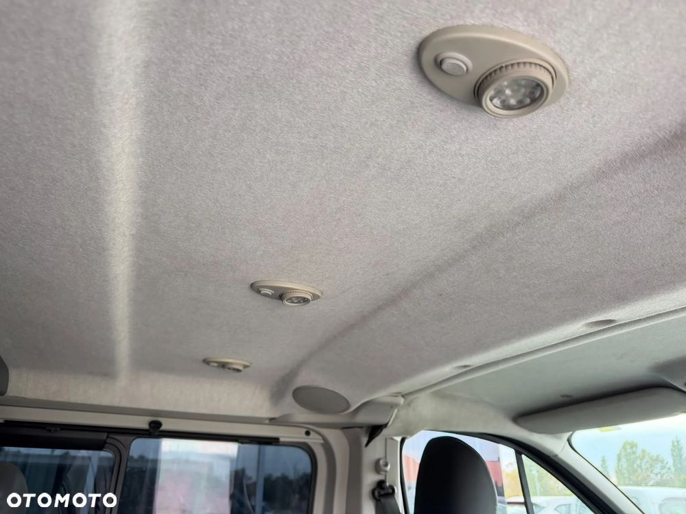 Renault Trafic - 17