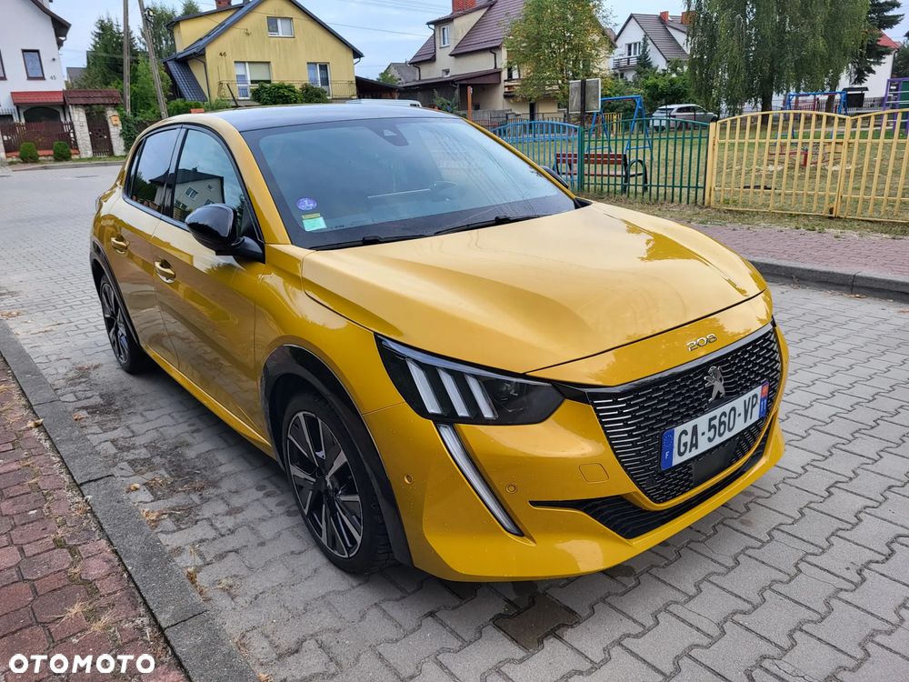 Peugeot 208 1.2 PureTech GT S&S EAT8 - 13