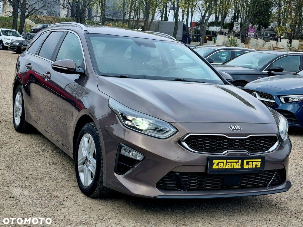 Kia Ceed 1.6 CRDi DCT Spirit - 3