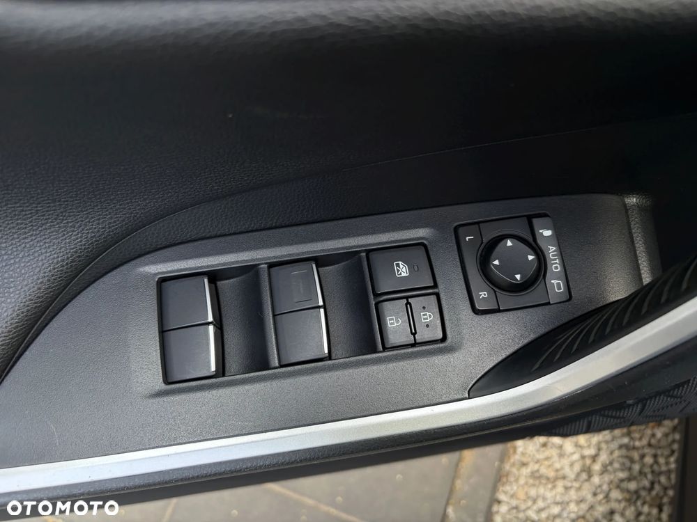 Toyota RAV4 2.0 4x2 Start&Stop Team Deutschland - 31